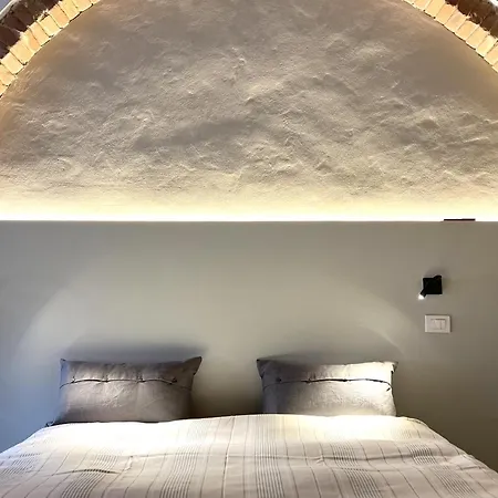 Fontebranda Nest アパート *